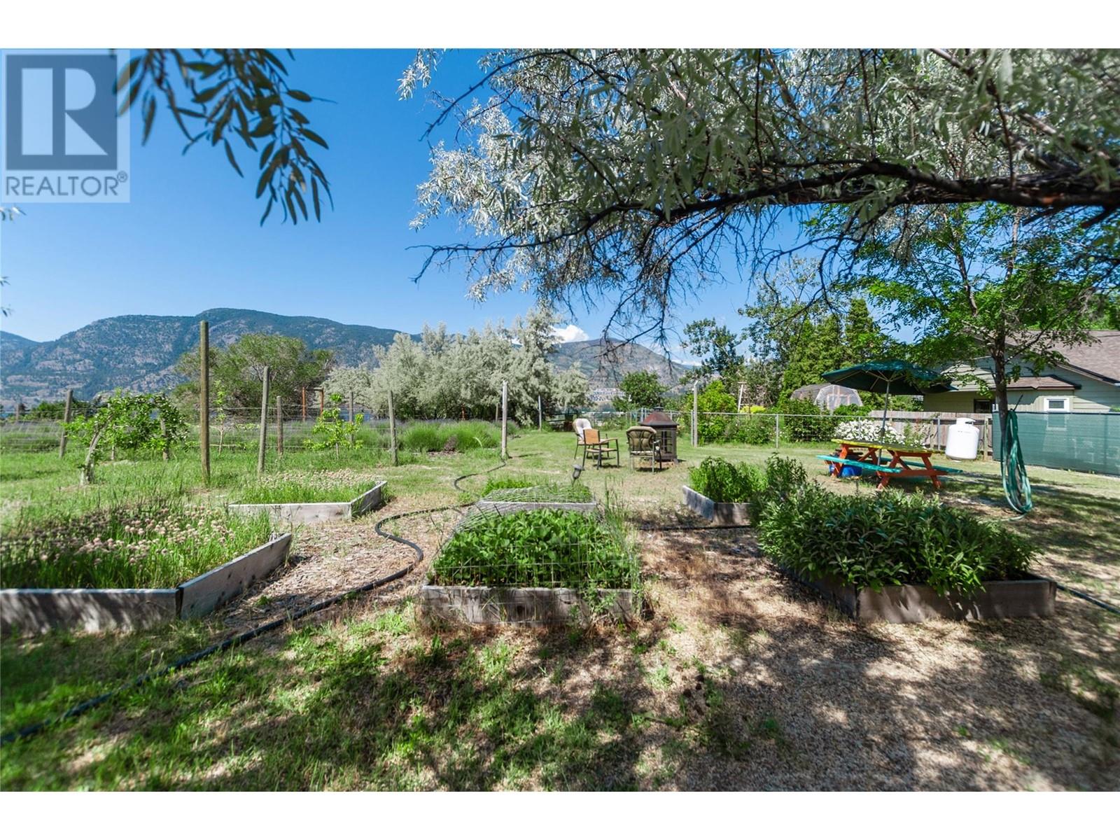 3575 Valleyview Road, Penticton, British Columbia  V2A 8W9 - Photo 44 - 10313445