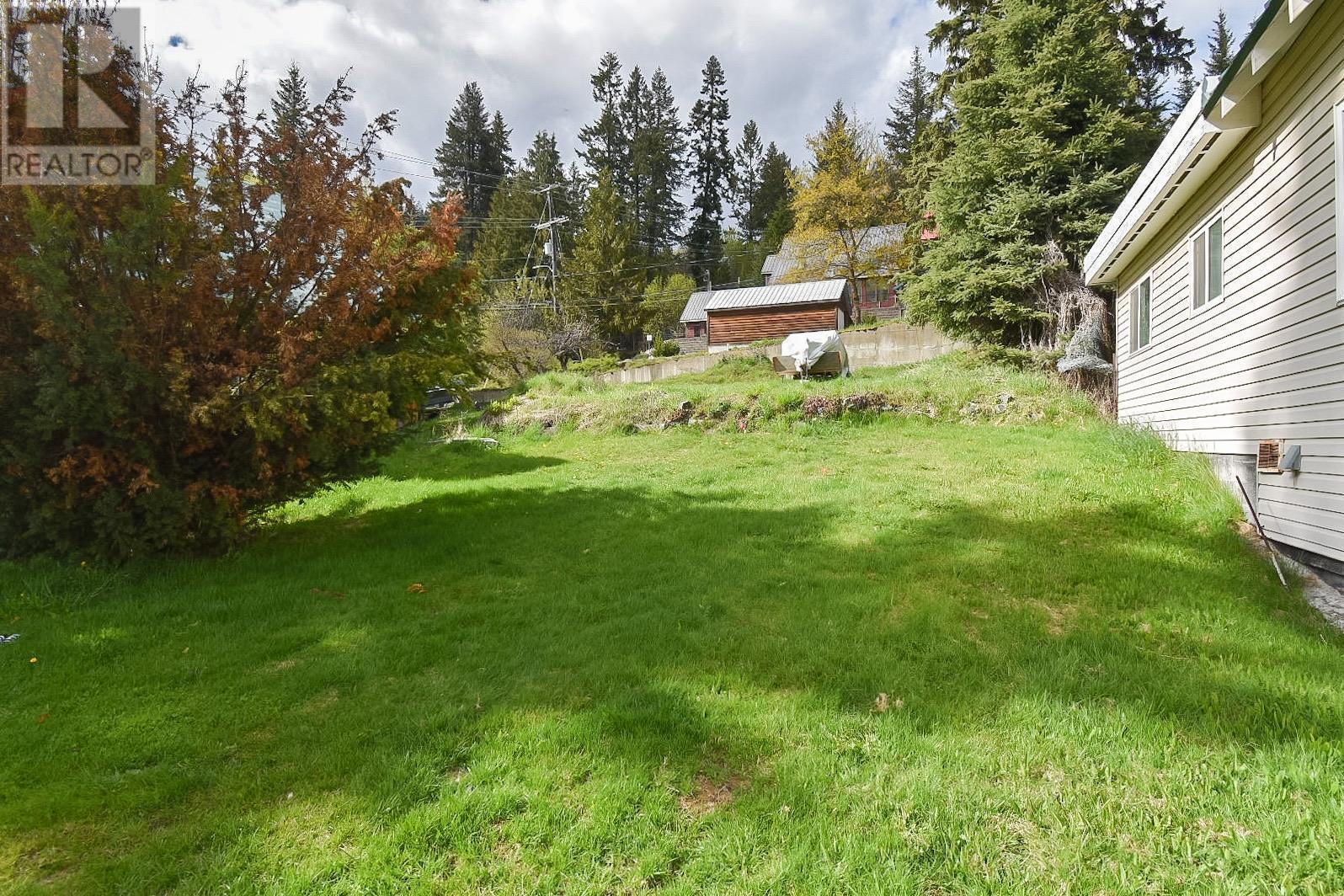 Lot 2 Columbia Avenue, Rossland, British Columbia  V0G 1Y0 - Photo 7 - 2476790