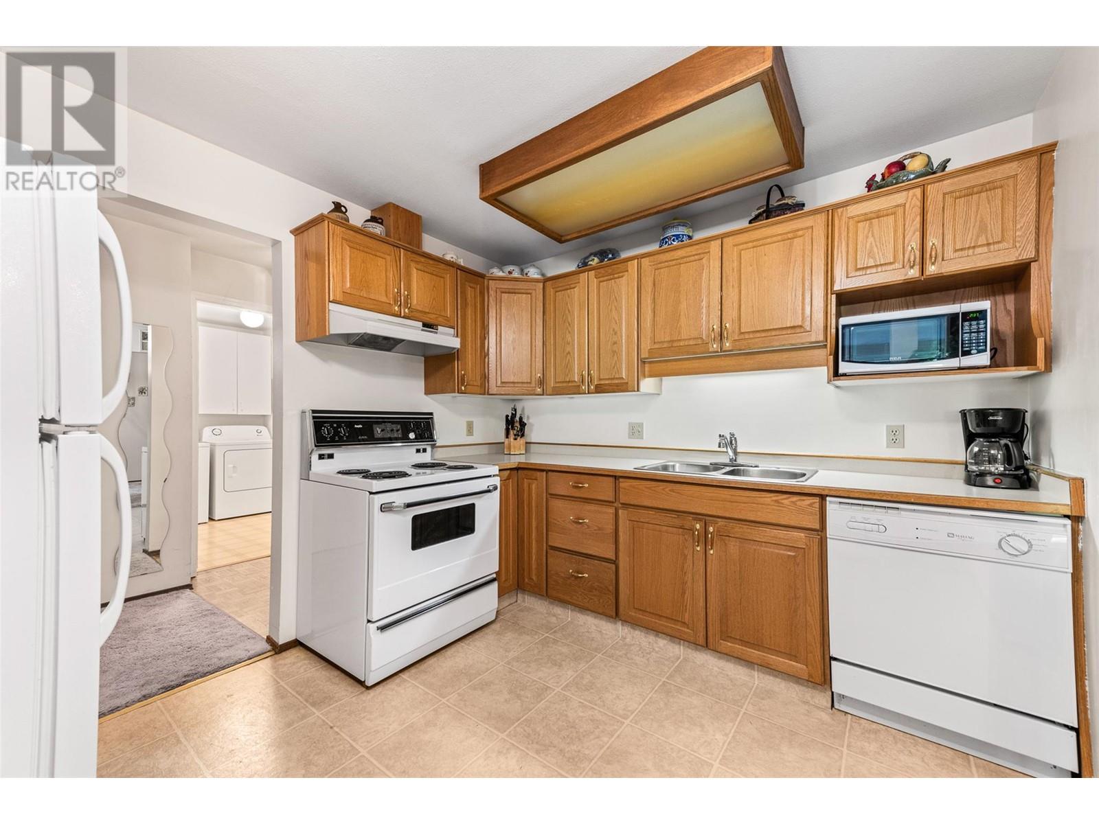 965 King Street Unit# 207, Penticton, British Columbia  V2A 8J4 - Photo 16 - 10308731