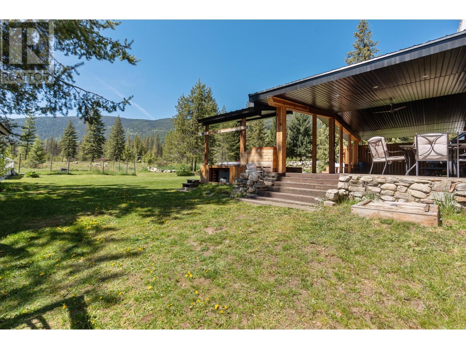 2642 Norns Creek Road, Castlegar, British Columbia  V1N 4T3 - Photo 45 - 2476910