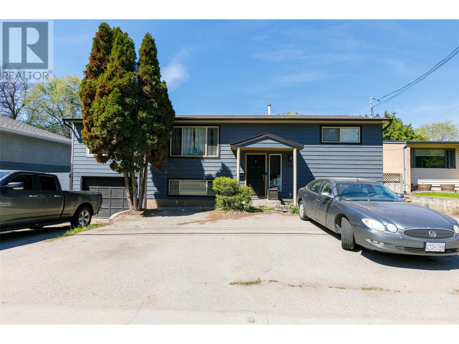 2860 Gordon Drive, Kelowna, British Columbia  V1W 3R3 - Photo 3 - 10311790