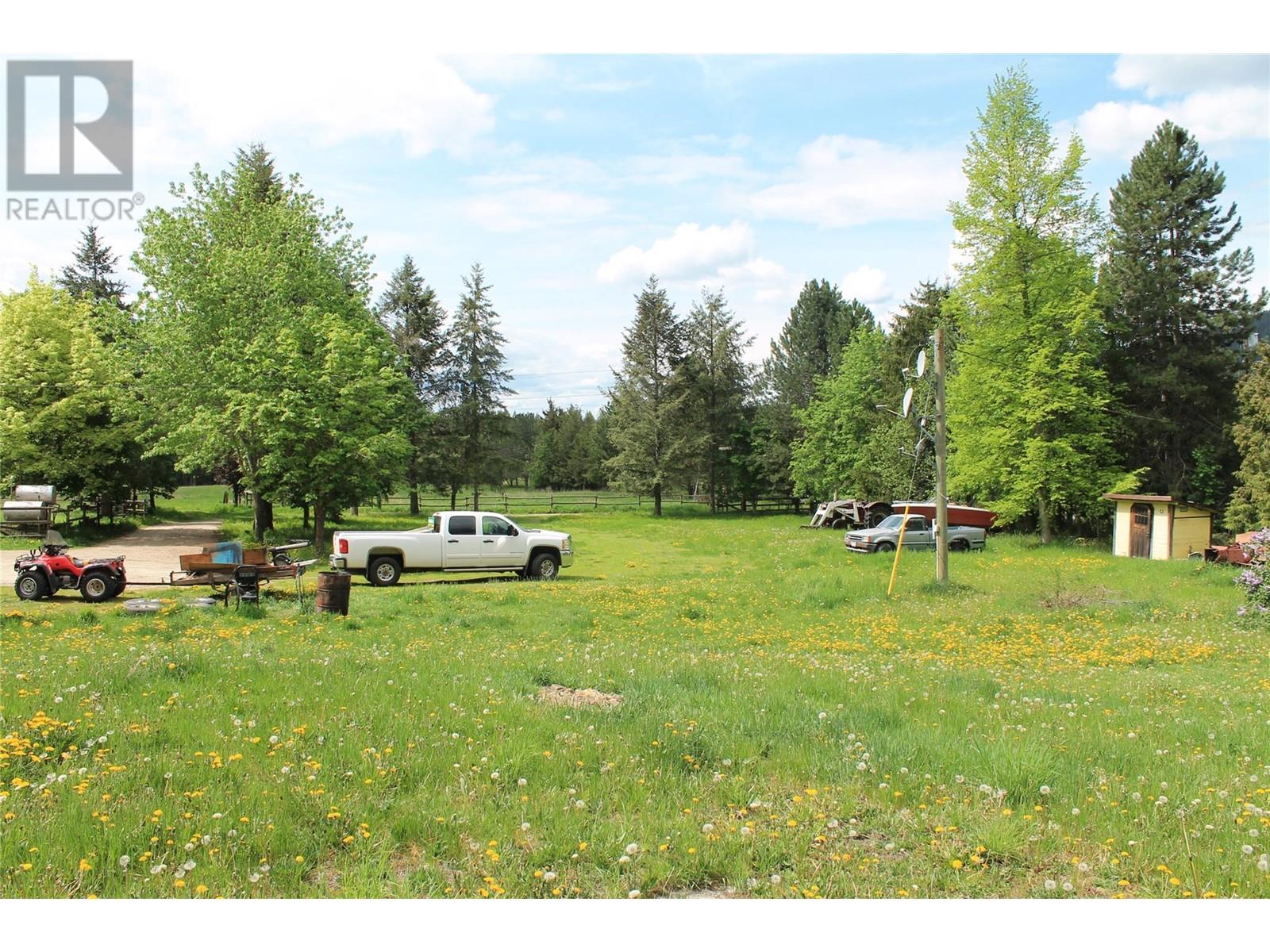 1823 Lumby Mabel Lake Road, Lumby, British Columbia  V0E 2G6 - Photo 13 - 10314070