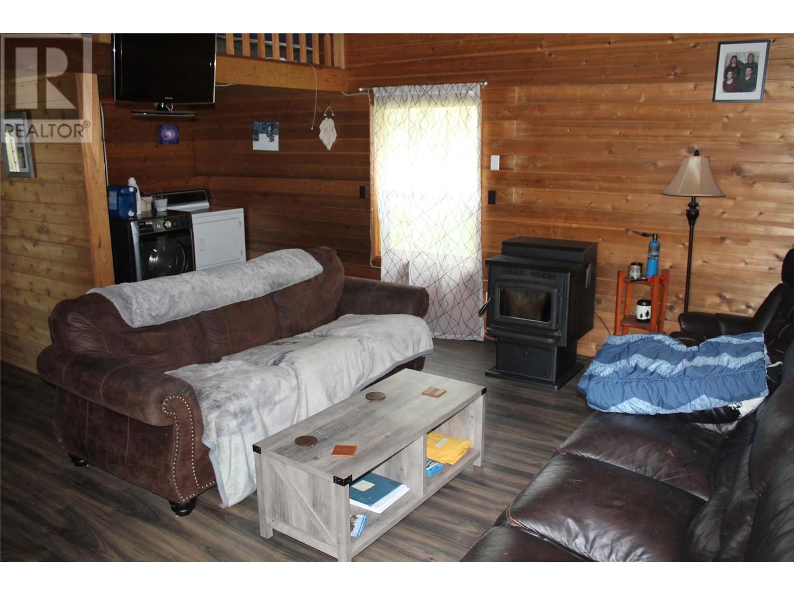 1823 Lumby Mabel Lake Road, Lumby, British Columbia  V0E 2G6 - Photo 20 - 10314070