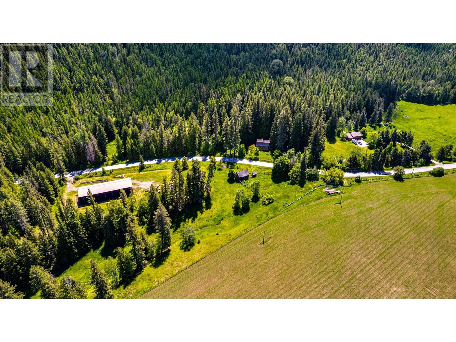 1823 Lumby Mabel Lake Road, Lumby, British Columbia  V0E 2G6 - Photo 28 - 10314070