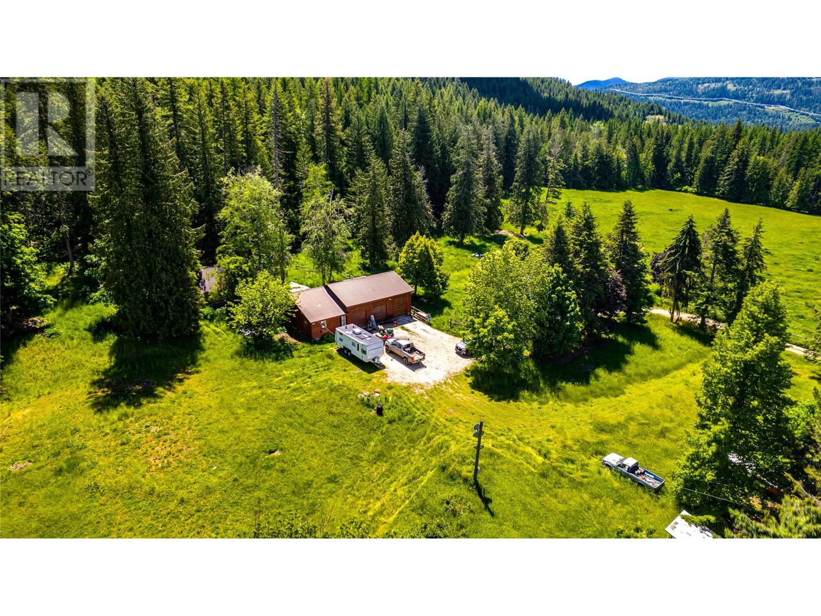 1823 Lumby Mabel Lake Road, Lumby, British Columbia  V0E 2G6 - Photo 30 - 10314070