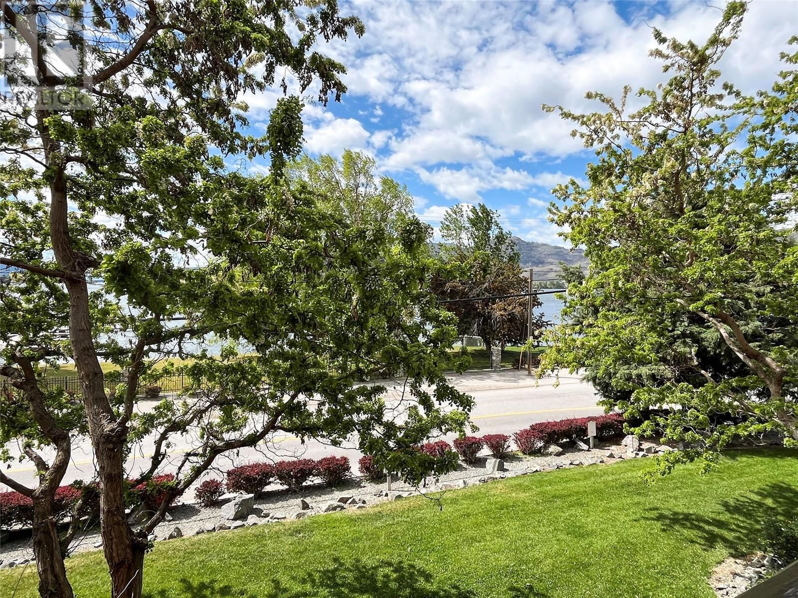 5401 Lakeshore Drive Unit# 105, Osoyoos, British Columbia  V0H 1V6 - Photo 56 - 10314096