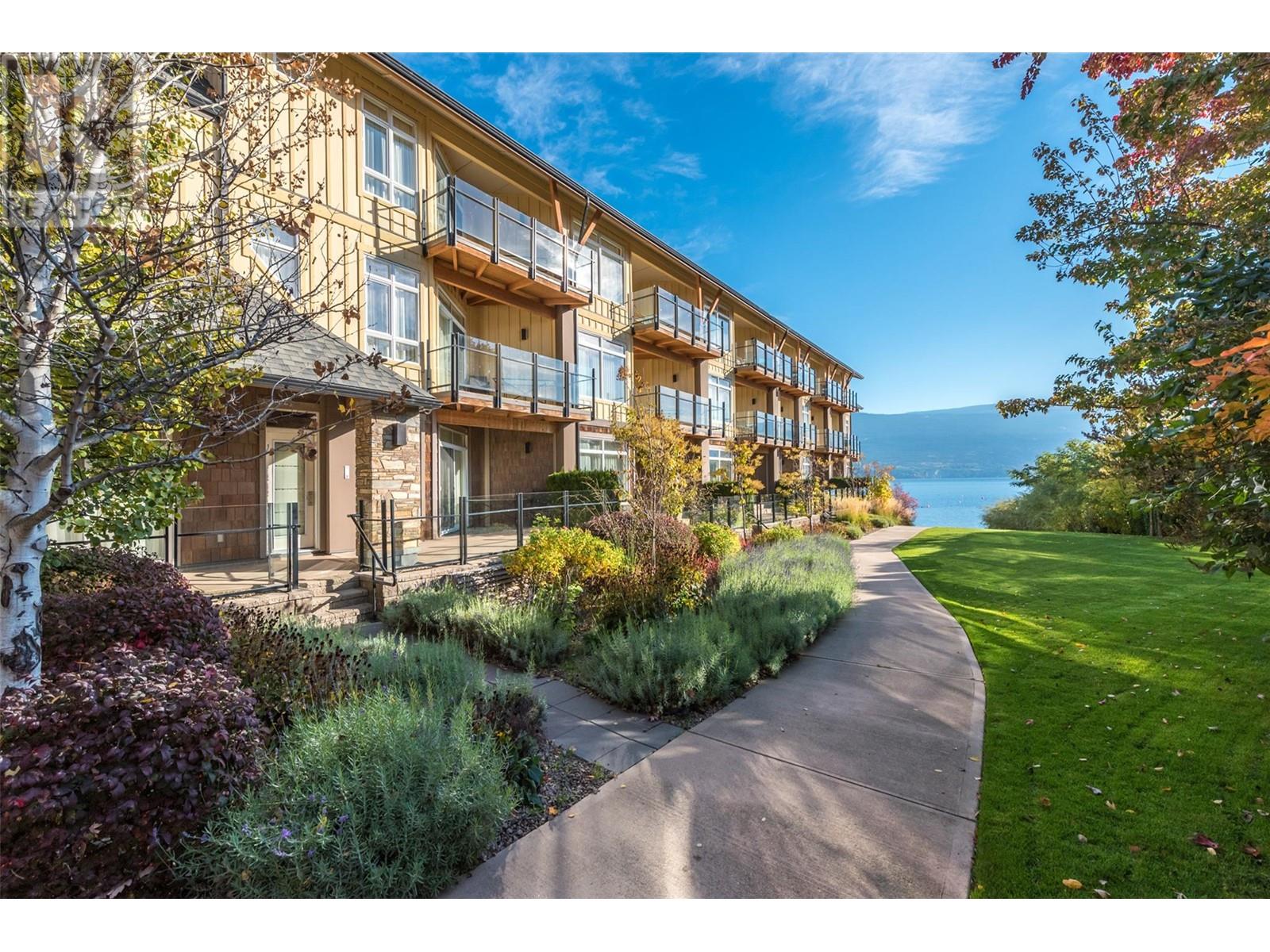 13011 Lakeshore Drive Unit# 238, Summerland, British Columbia  V0H 1Z1 - Photo 3 - 10314815