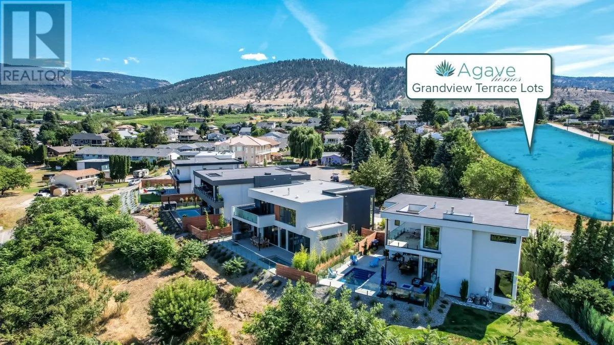 725 Westminster Avenue E Unit# Lot B, Penticton, British Columbia  V2A 4A6 - Photo 3 - 10314766