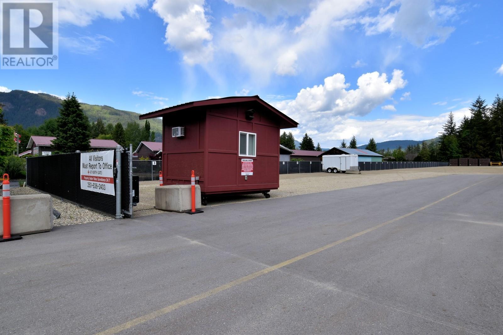 621 & 709 Riverside Avenue, Sicamous, British Columbia  V0E 2V0 - Photo 79 - 10314725