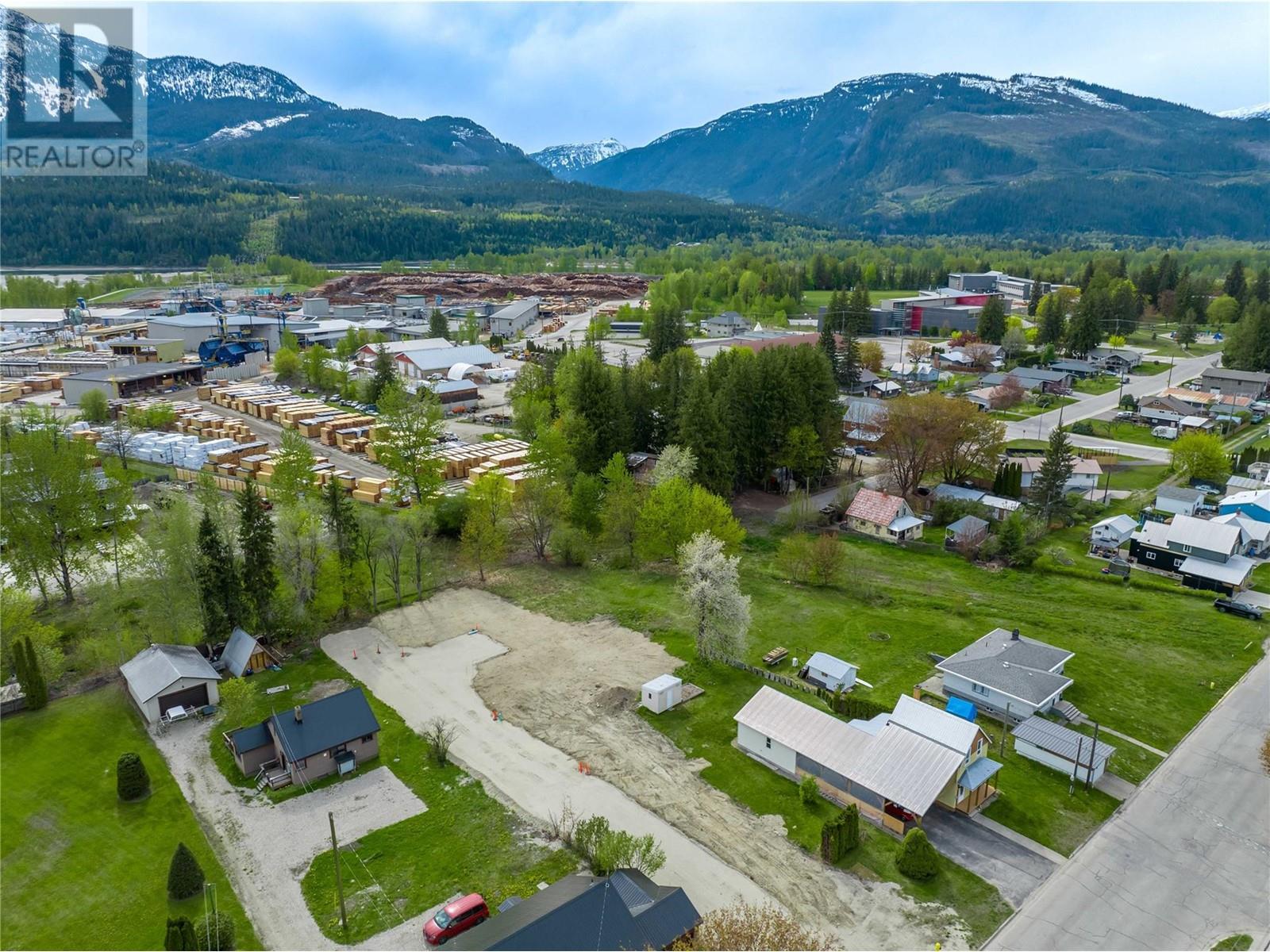 Sl C Eighth Street E Lot# Proposed, Revelstoke, British Columbia  V0E 2S0 - Photo 12 - 10315111