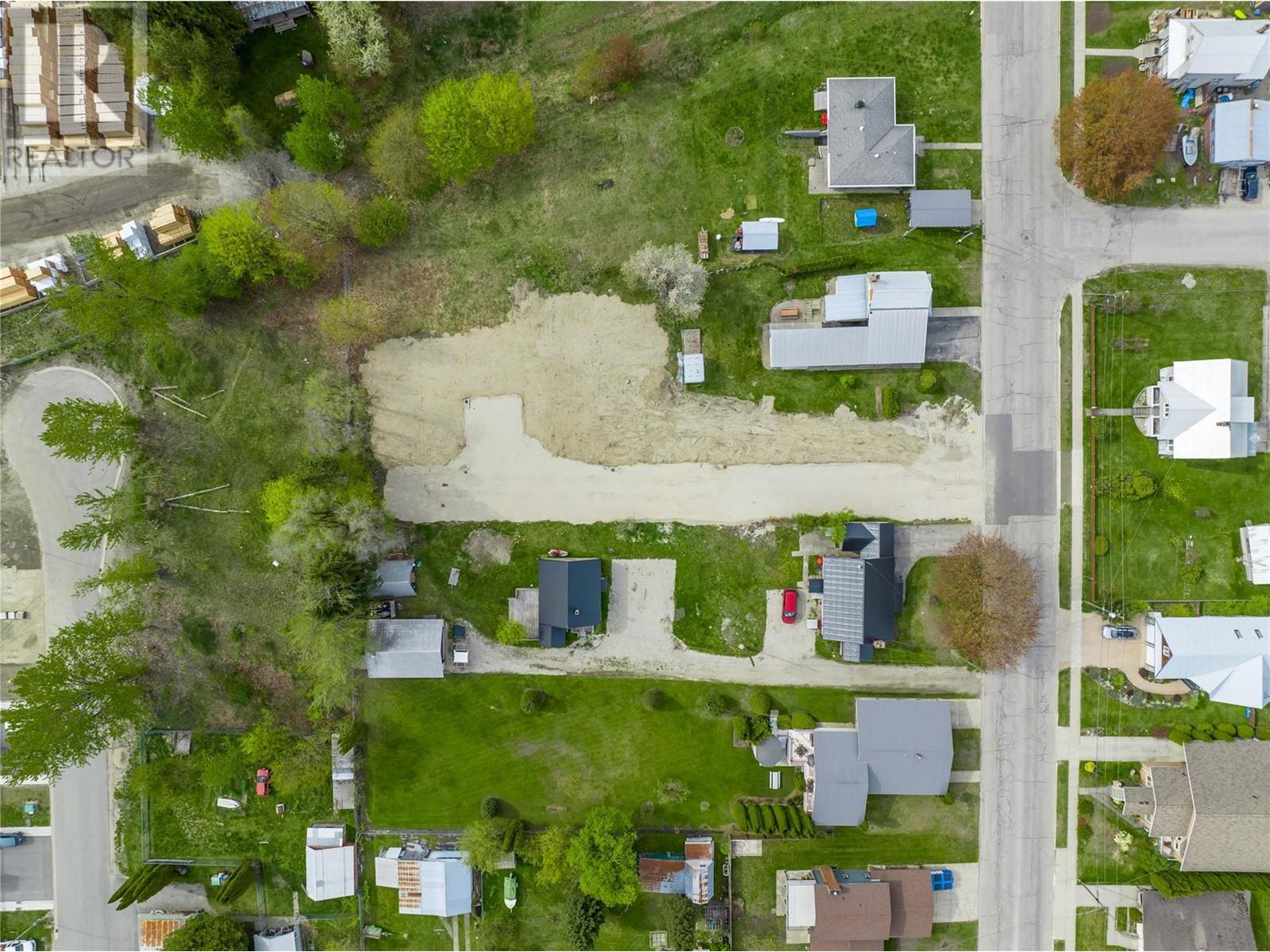 Proposed Eighth Street E Lot# Sl A, Revelstoke, British Columbia  V0E 2S0 - Photo 15 - 10314947