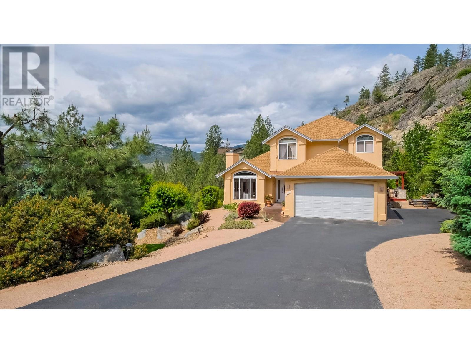 161 Christie Mountain Lane, Okanagan Falls, British Columbia  V0H 1R0 - Photo 1 - 10314955