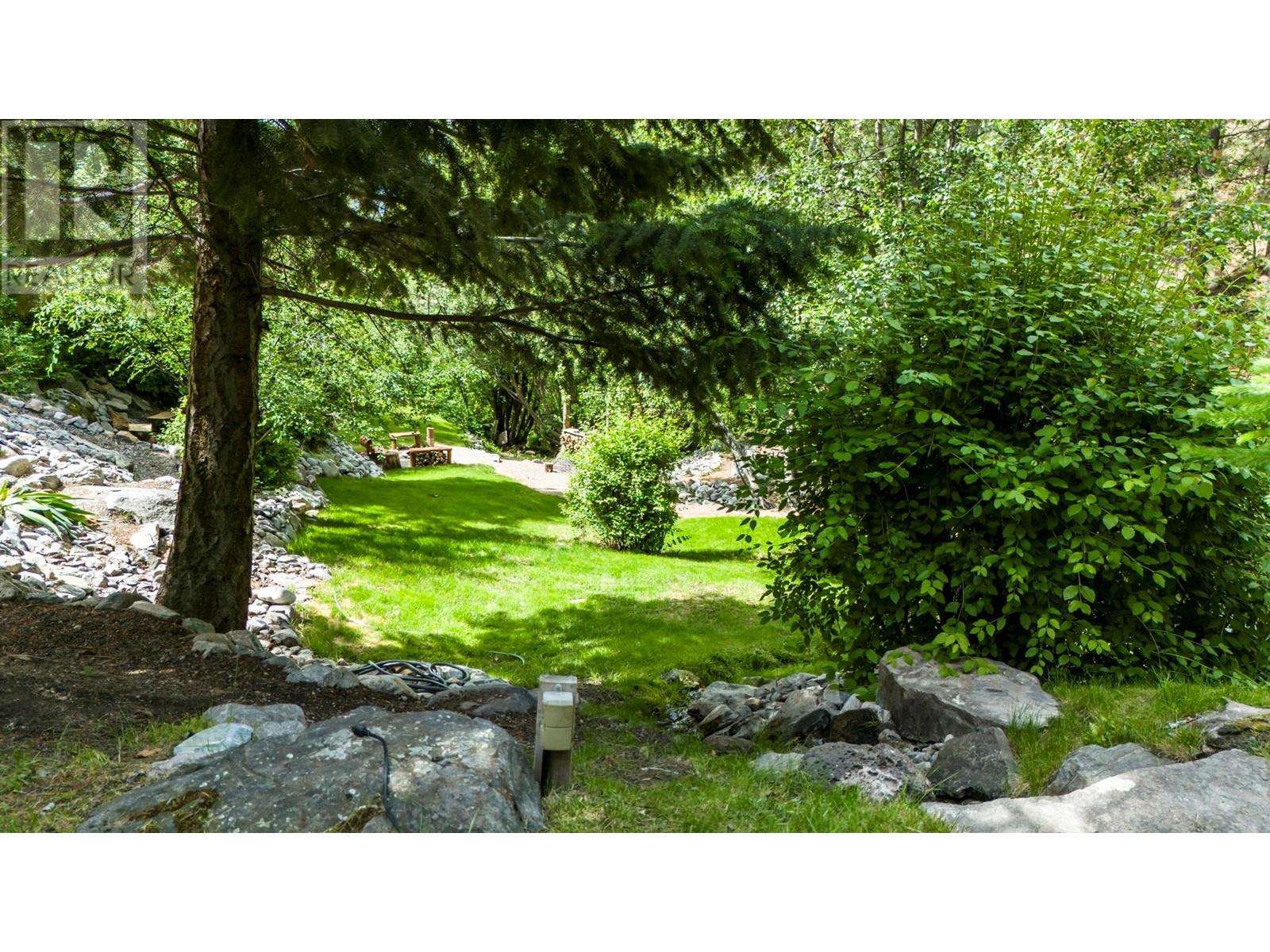 161 Christie Mountain Lane, Okanagan Falls, British Columbia  V0H 1R0 - Photo 12 - 10314955