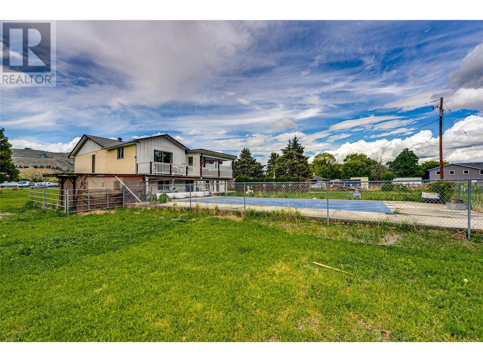 6060 Okanagan Landing Road, Vernon, British Columbia  V1H 1M3 - Photo 1 - 10315737