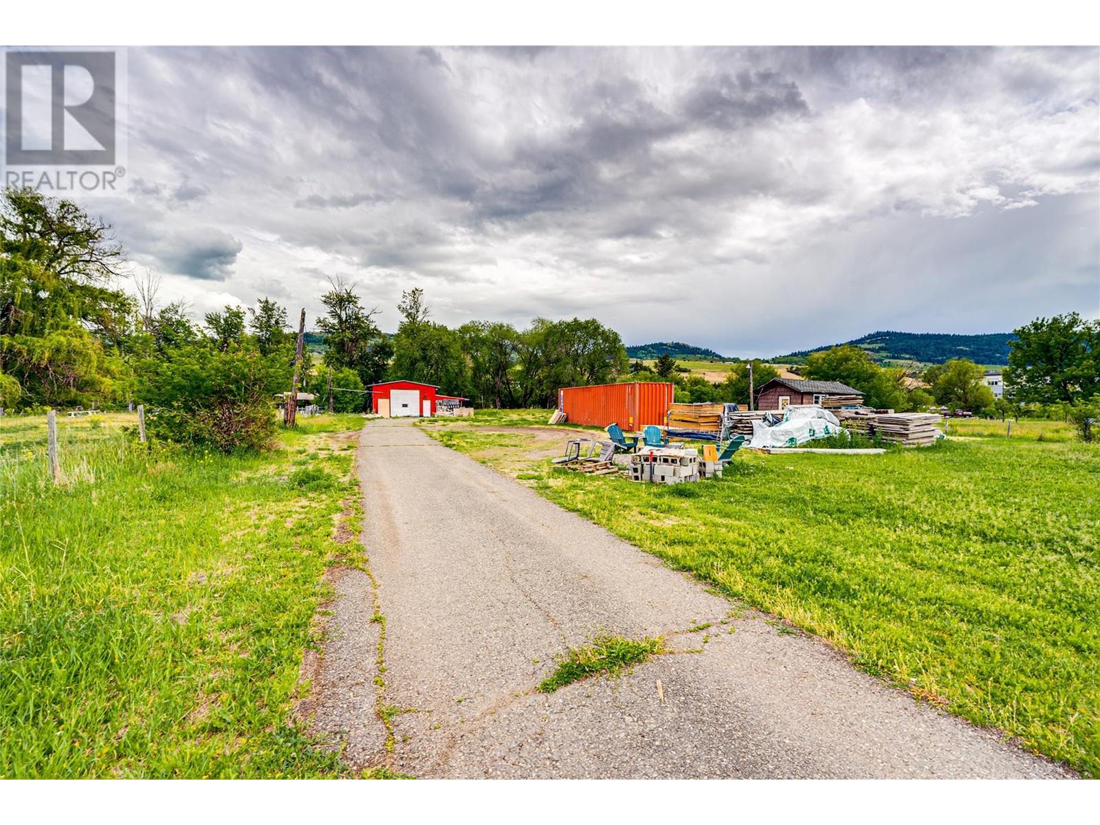 6060 Okanagan Landing Road, Vernon, British Columbia  V1H 1M3 - Photo 12 - 10315737