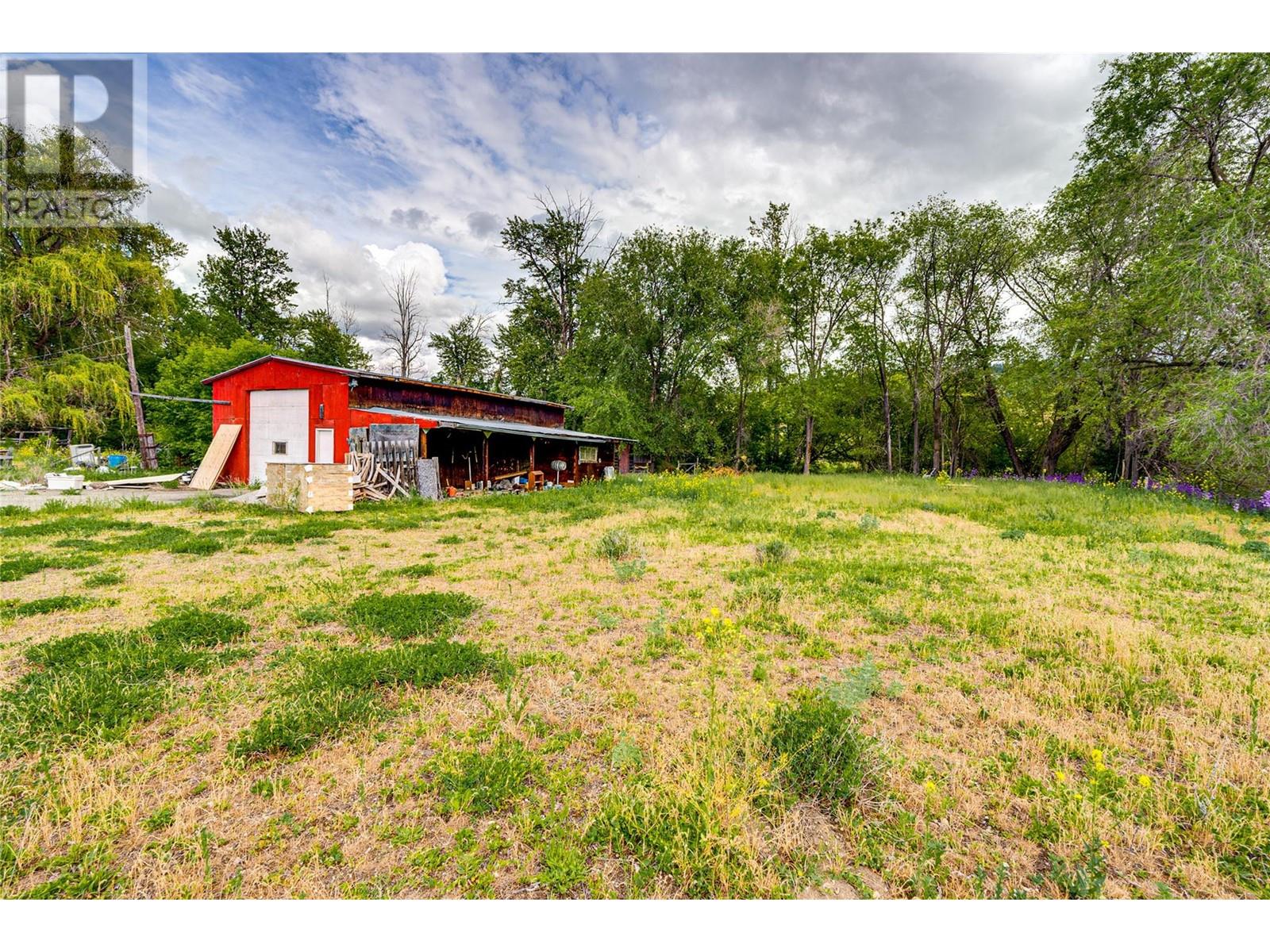 6060 Okanagan Landing Road, Vernon, British Columbia  V1H 1M3 - Photo 15 - 10315737