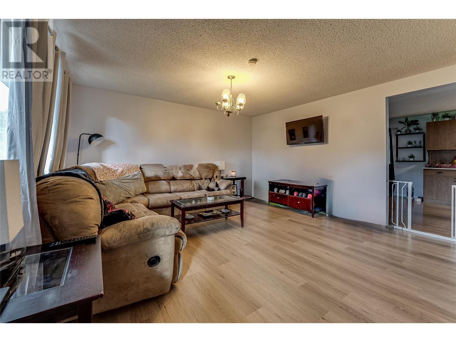 6060 Okanagan Landing Road, Vernon, British Columbia  V1H 1M3 - Photo 29 - 10315737