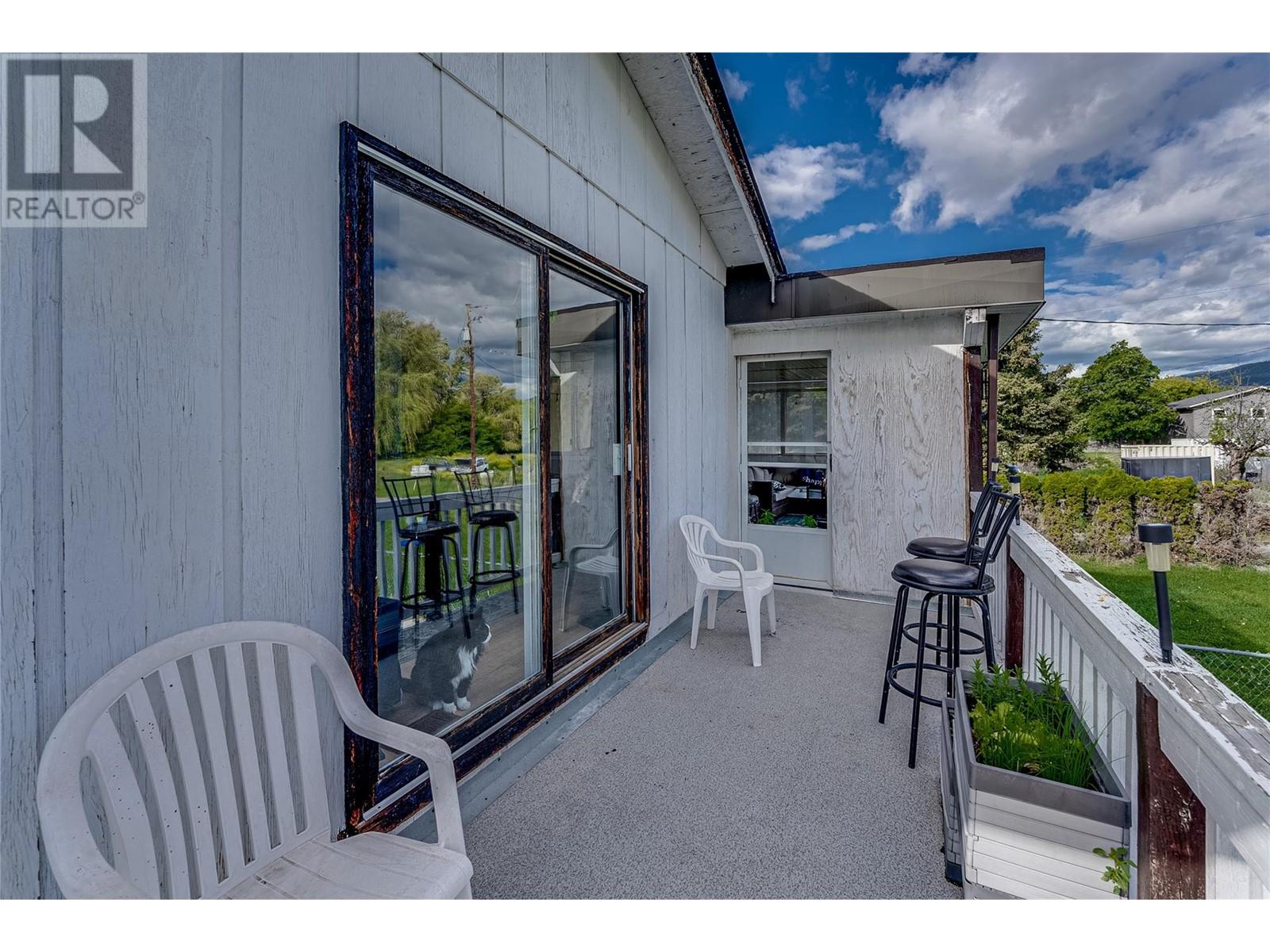 6060 Okanagan Landing Road, Vernon, British Columbia  V1H 1M3 - Photo 36 - 10315737