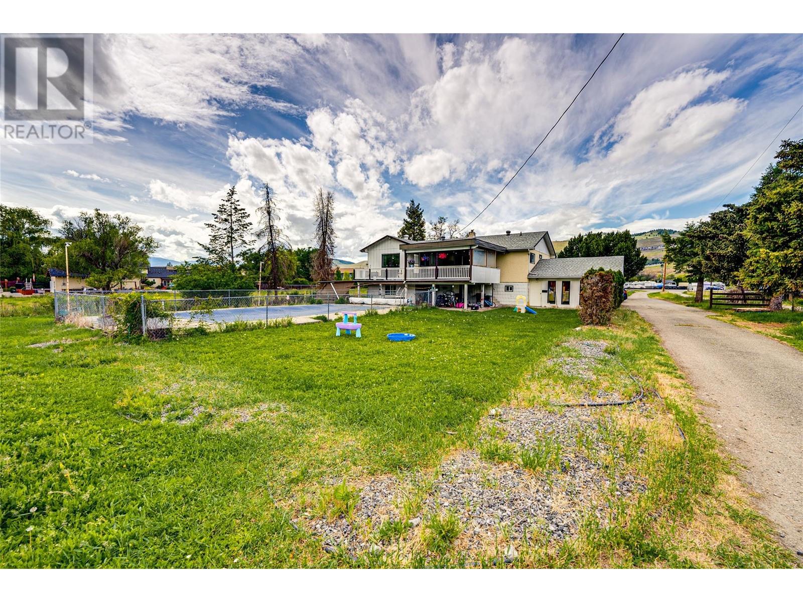 6060 Okanagan Landing Road, Vernon, British Columbia  V1H 1M3 - Photo 9 - 10315737