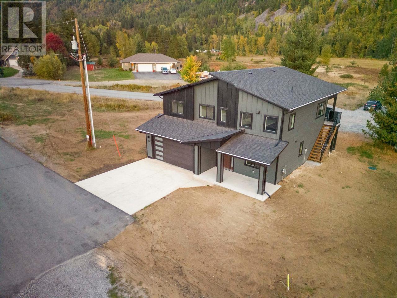 1143 Hipwell Road, Ootischenia, British Columbia  V1N 4L7 - Photo 39 - 2477415