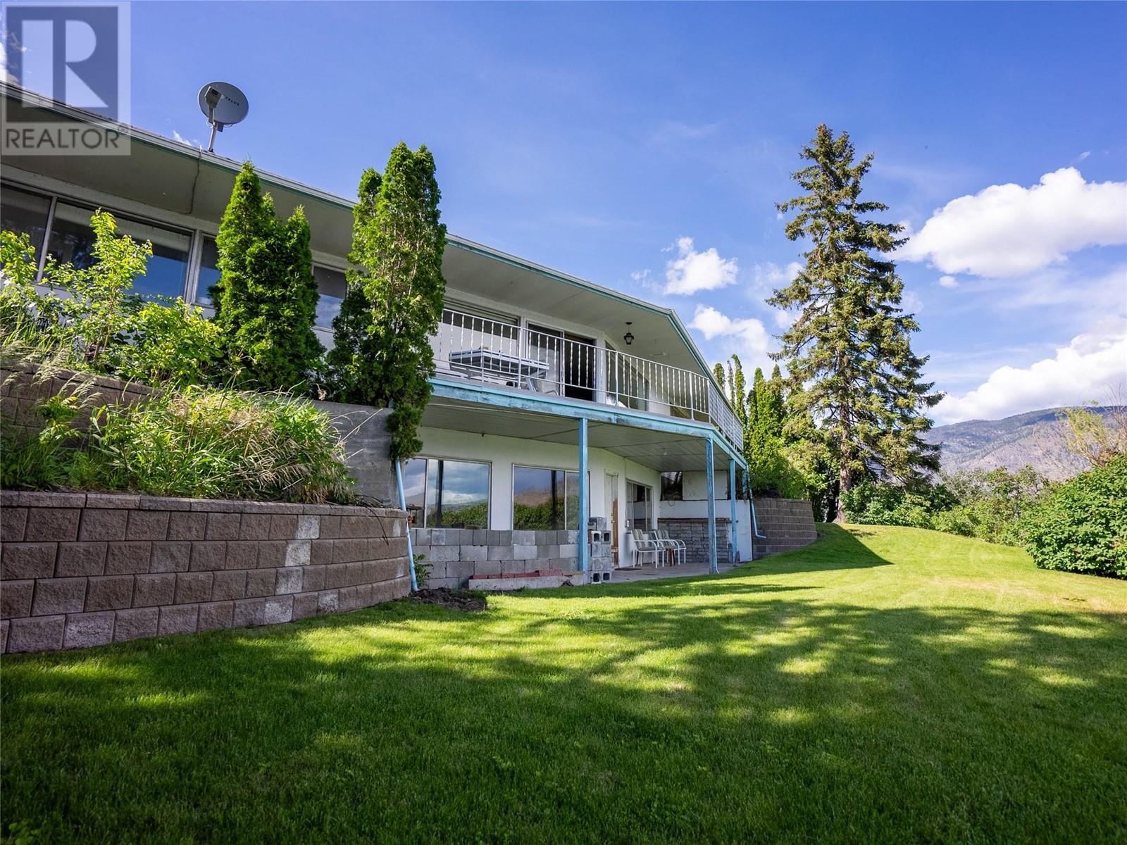 2415 87 Street, Osoyoos, British Columbia  V0H 1V1 - Photo 11 - 10315810