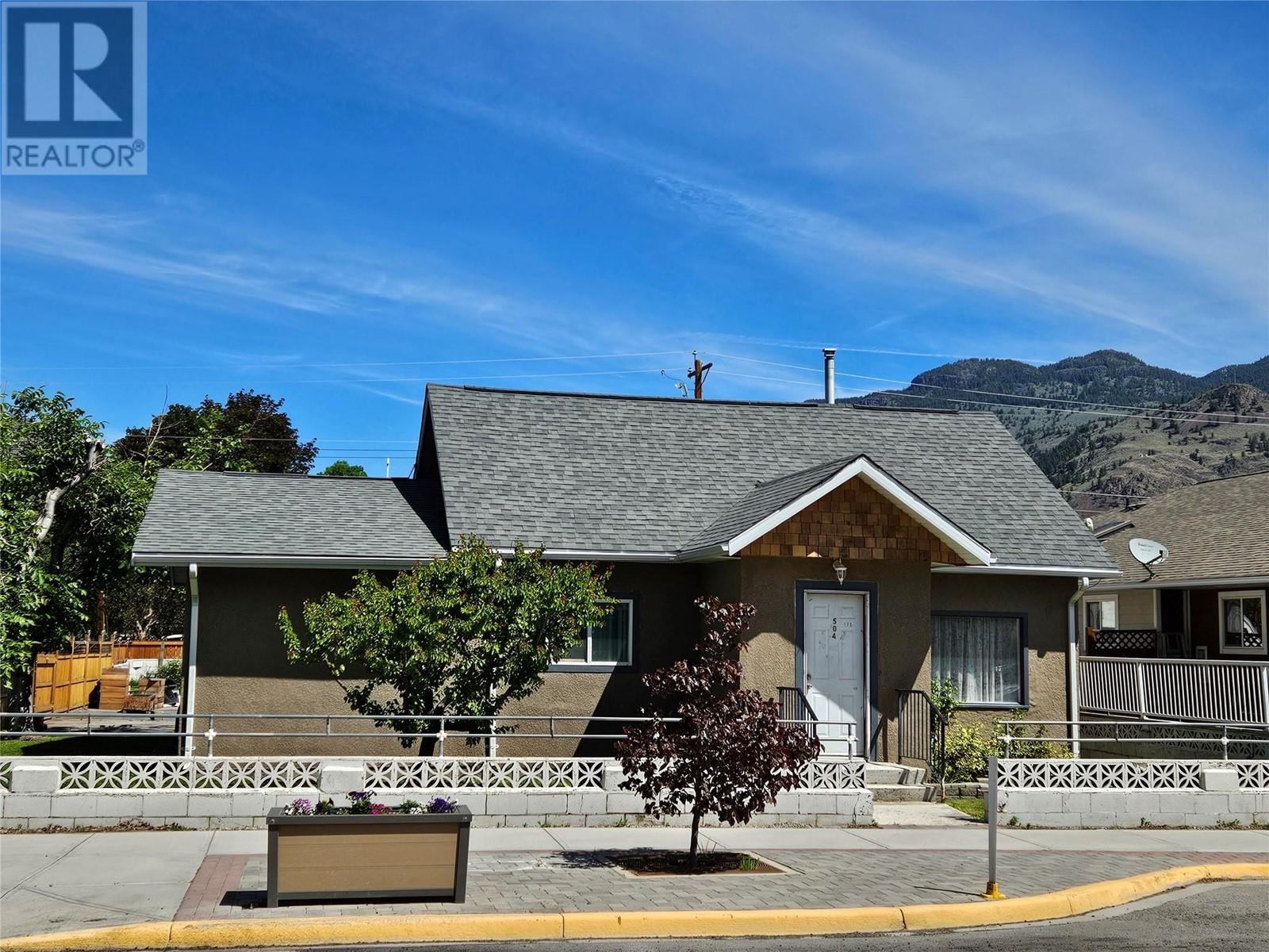 504 7th Avenue, Keremeos, British Columbia  V0X 1N3 - Photo 2 - 10316319