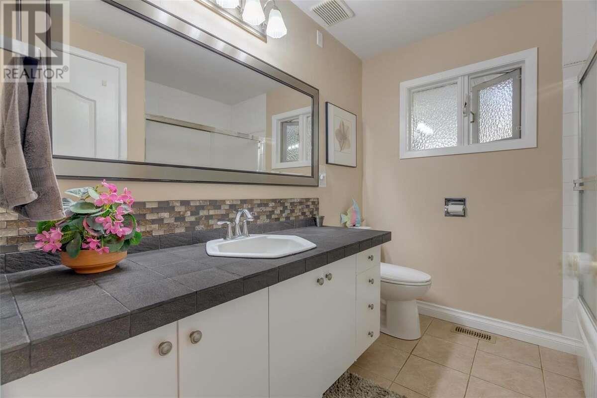 800 Montigny Road, West Kelowna, British Columbia  V1Z 1S2 - Photo 19 - 10316336