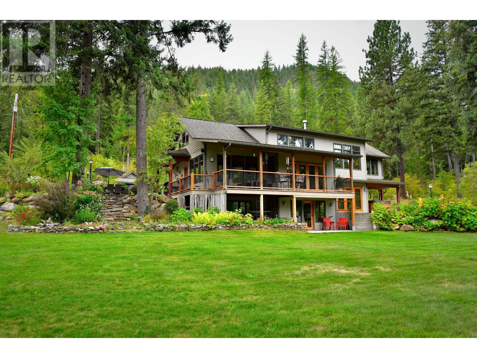 2660 Shoreacres-Goose Creek Road, Shoreacres, British Columbia  V1N 4P4 - Photo 1 - 2477518