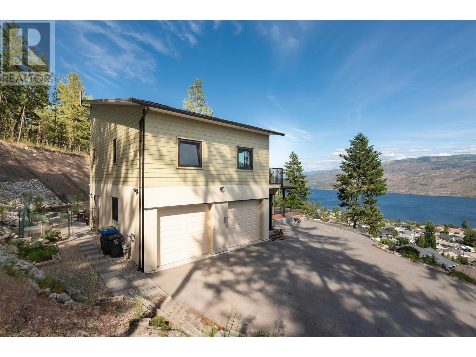 6131 Seymoure Lane, Peachland, British Columbia  V0H 1X4 - Photo 54 - 10316973