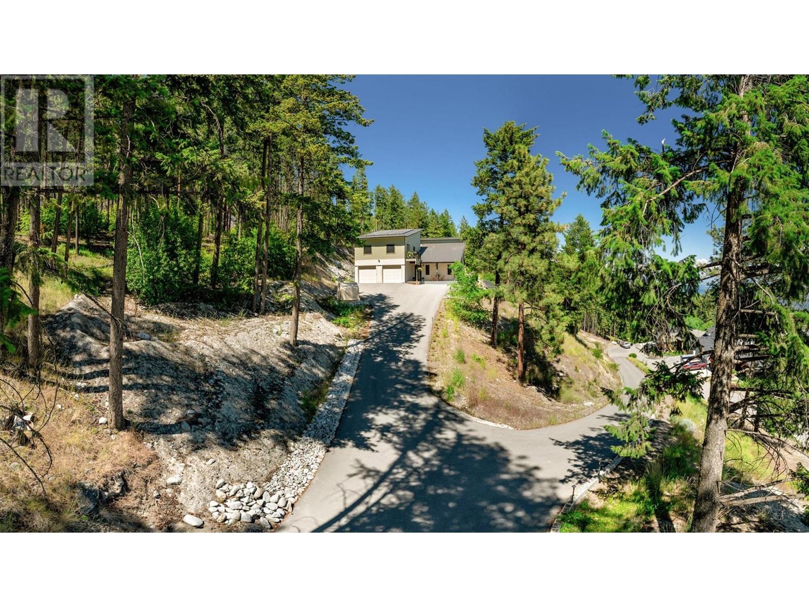 6131 Seymoure Lane, Peachland, British Columbia  V0H 1X4 - Photo 69 - 10316973