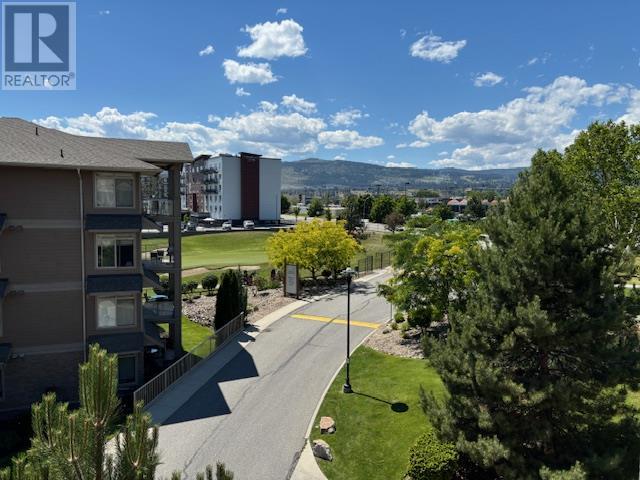 3521 Carrington Road Unit# 304, West Kelowna, British Columbia  V4T 2Z8 - Photo 2 - 10306547