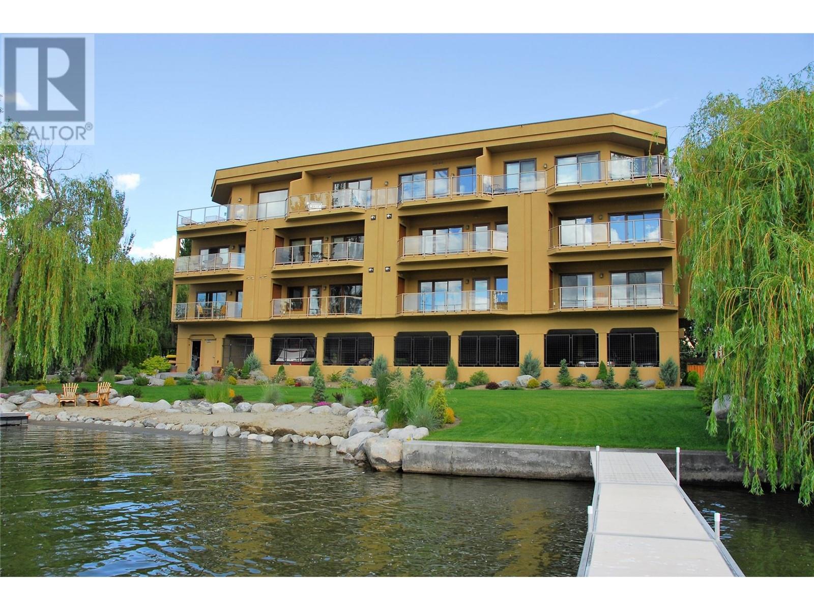 2418 Lakeshore Drive Unit# 304, Osoyoos, British Columbia  V0H 1V6 - Photo 1 - 10317126