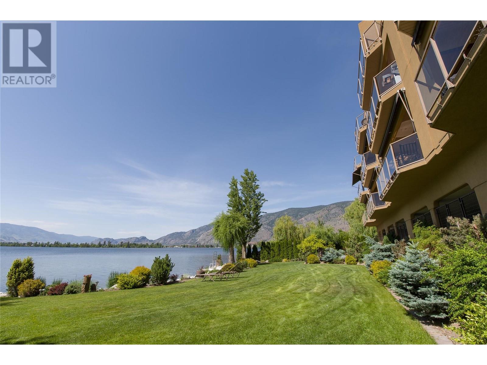 2418 Lakeshore Drive Unit# 304, Osoyoos, British Columbia  V0H 1V6 - Photo 2 - 10317126