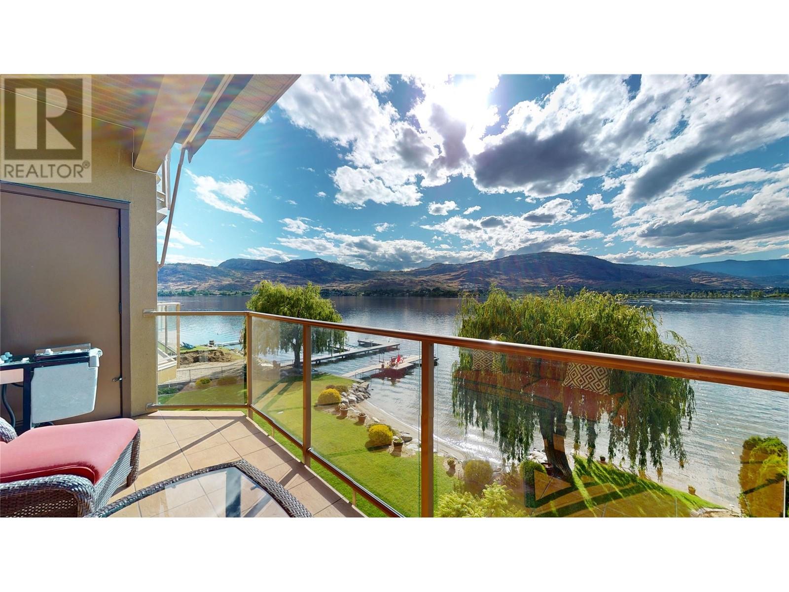 2418 Lakeshore Drive Unit# 304, Osoyoos, British Columbia  V0H 1V6 - Photo 3 - 10317126