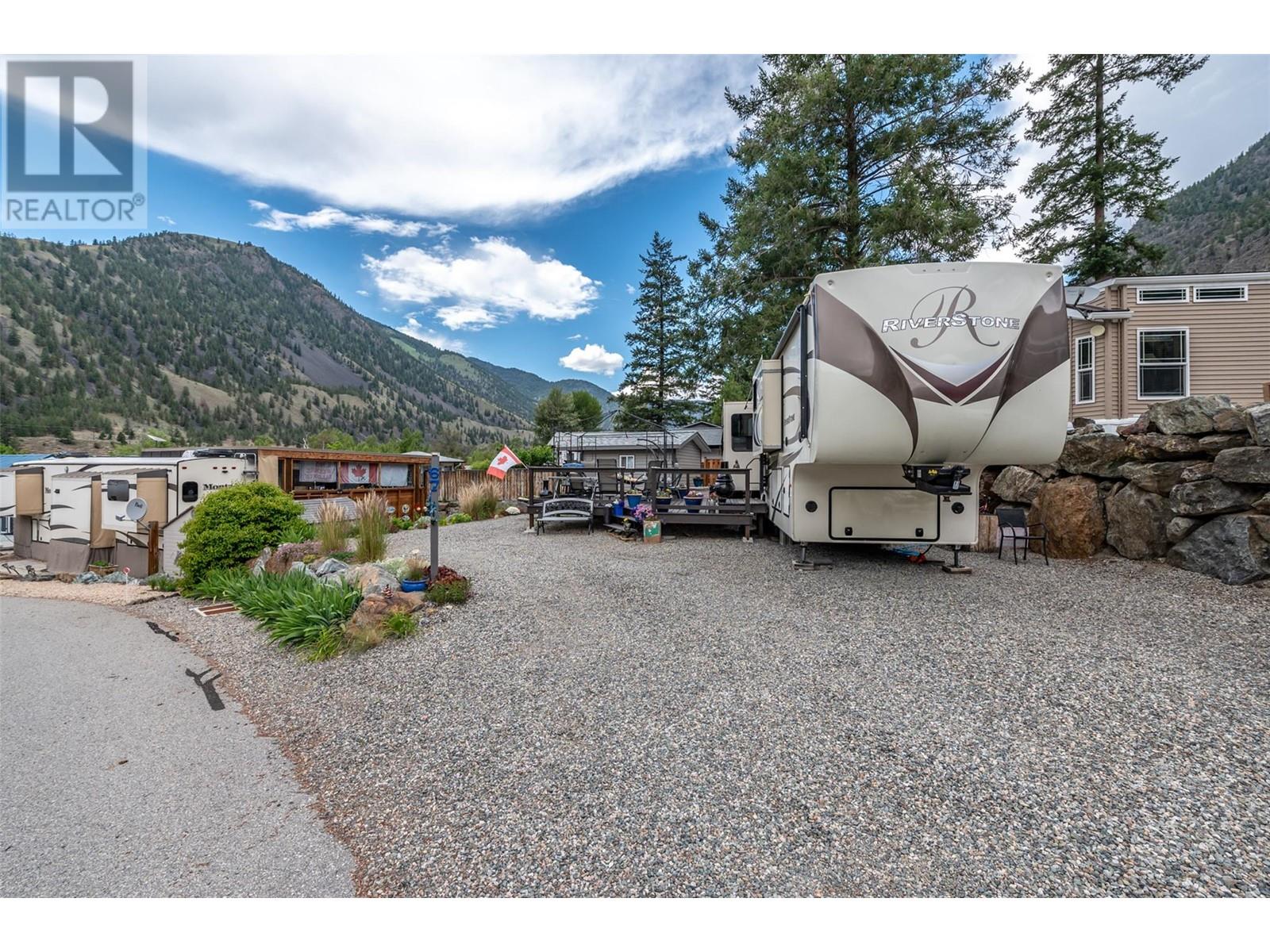 4354 Highway 3 Unit# 67, Keremeos, British Columbia  V0X 1N1 - Photo 6 - 10317862