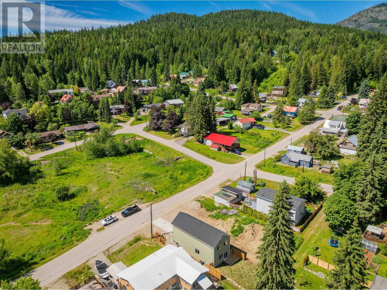 1554 Cook Avenue, Rossland, British Columbia  V0G 1Y0 - Photo 67 - 2477993