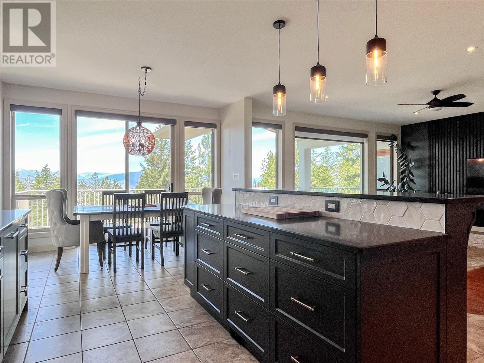 360 Mule Deer Drive, Osoyoos, British Columbia  V0H 1V5 - Photo 49 - 10315606