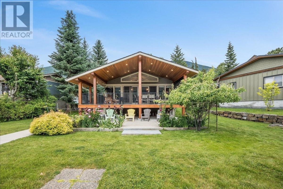 7725 Mawdsley Lane, Procter, British Columbia  V1L 0B6 - Photo 3 - 2478078