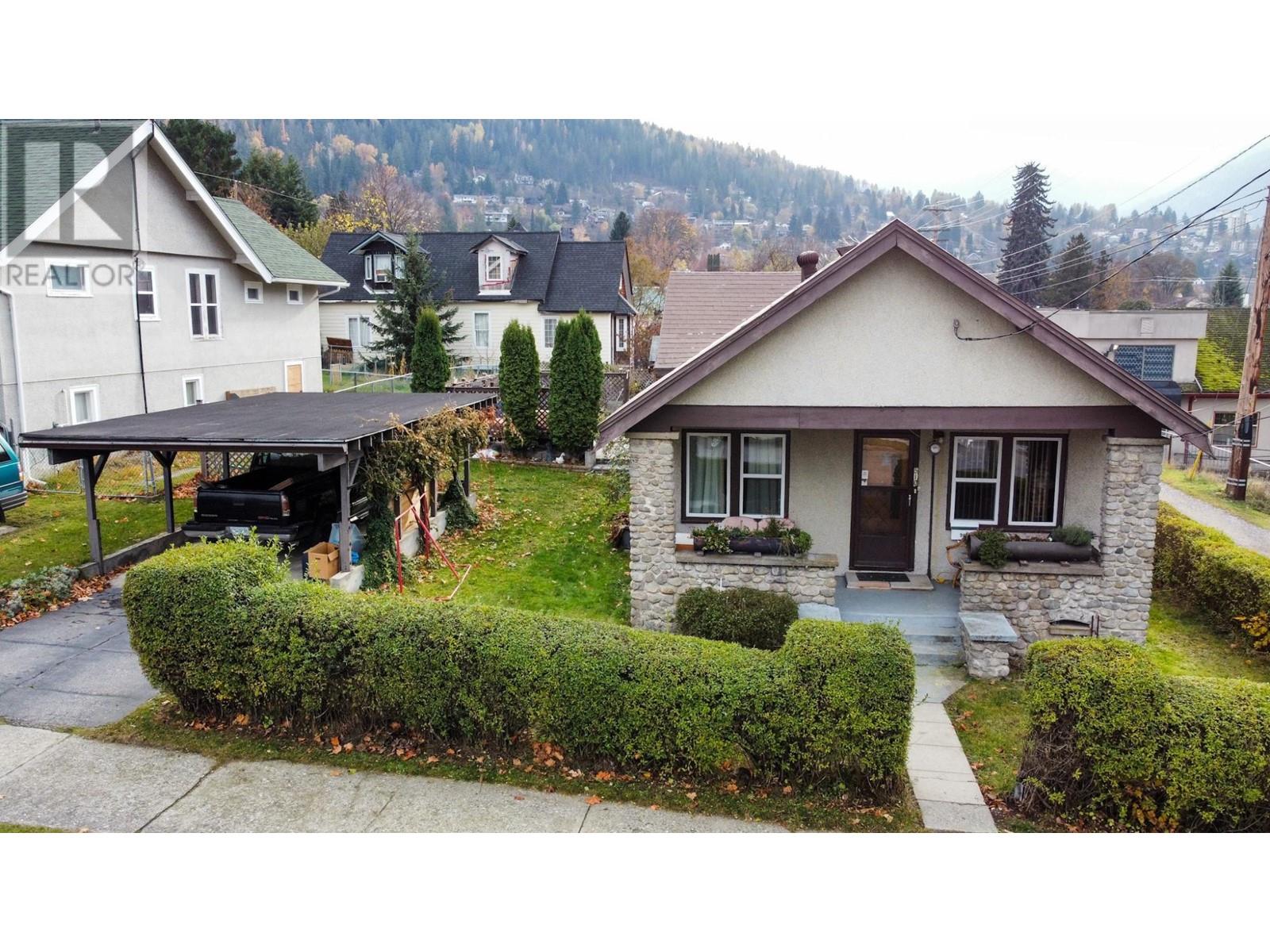 510 Kokanee Avenue, Nelson, British Columbia  V1L 3P1 - Photo 1 - 2478066