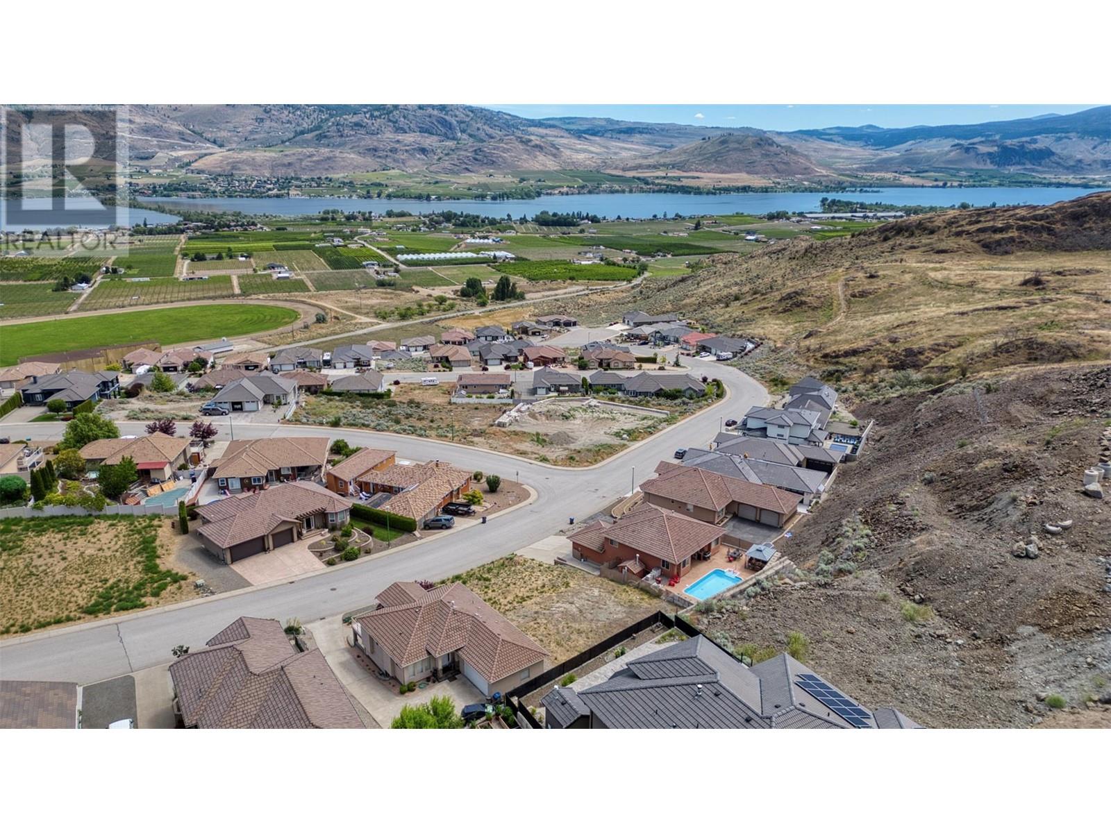 3620 Cypress Hills Drive, Osoyoos, British Columbia  V0H 1V4 - Photo 2 - 10318216