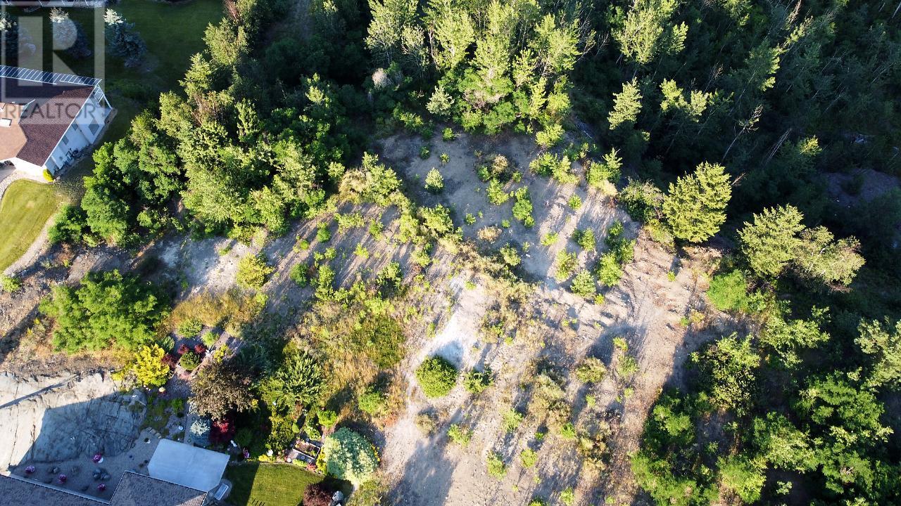 8000 Devito Drive, Trail, British Columbia  V1R 4W2 - Photo 15 - 2478165