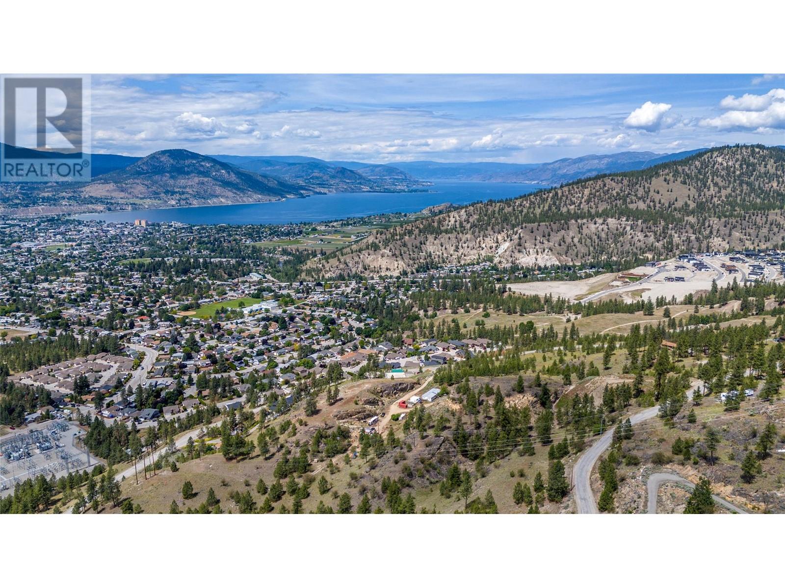 1824 Carmi Avenue, Penticton, British Columbia  V2A 6K9 - Photo 4 - 10318734