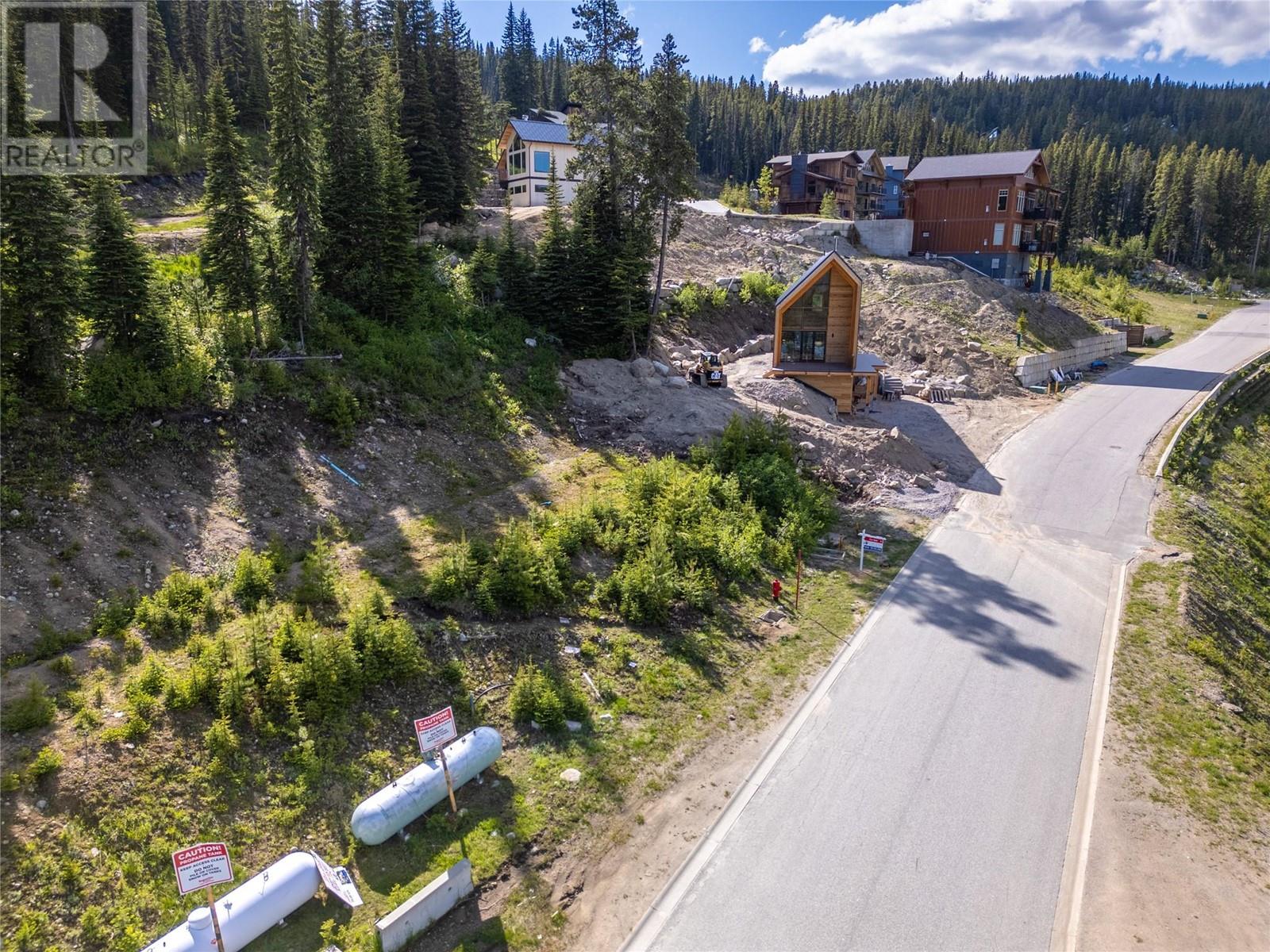 244 Creekview Road Lot# 1, Apex Mountain, British Columbia  V2A 0E2 - Photo 4 - 10318838