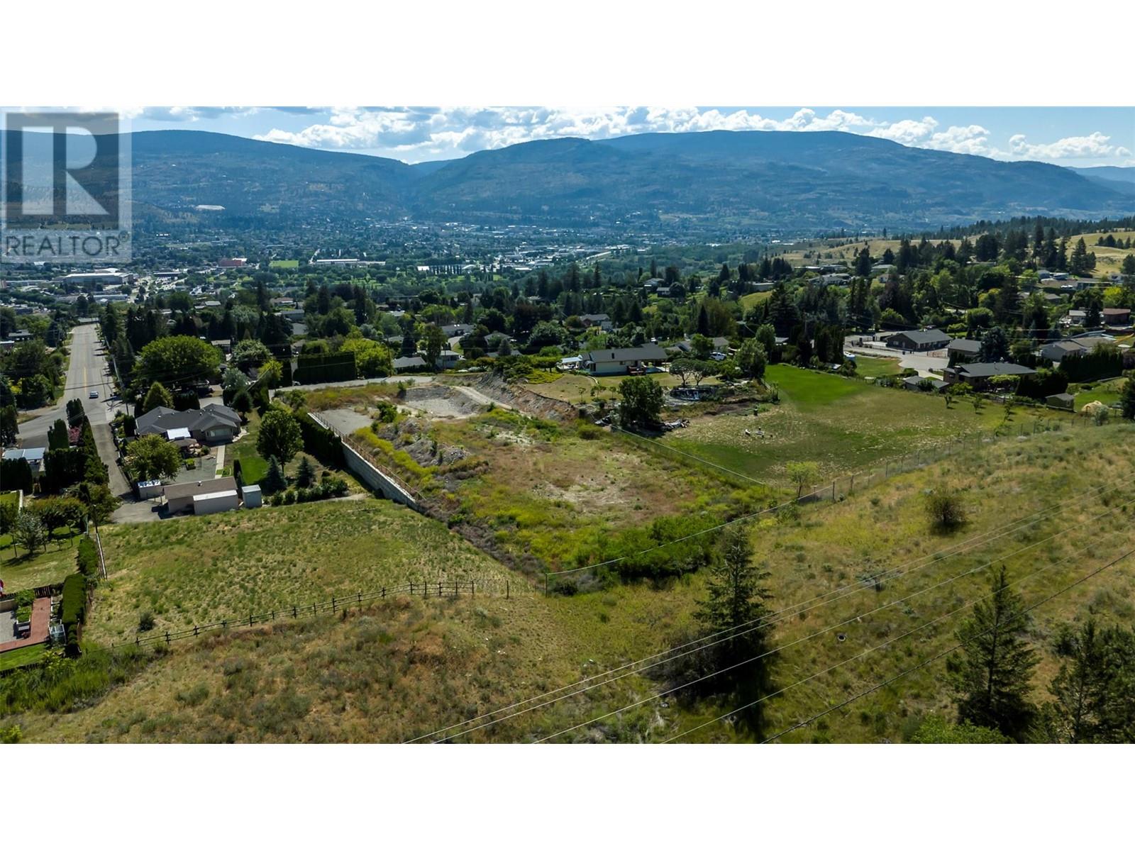 614 West Bench Drive, Penticton, British Columbia  V2A 8X9 - Photo 5 - 10319022