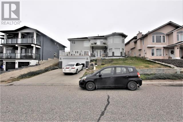 4904 Valleyview Place, Vernon, British Columbia  V1T 9L6 - Photo 2 - 10319444