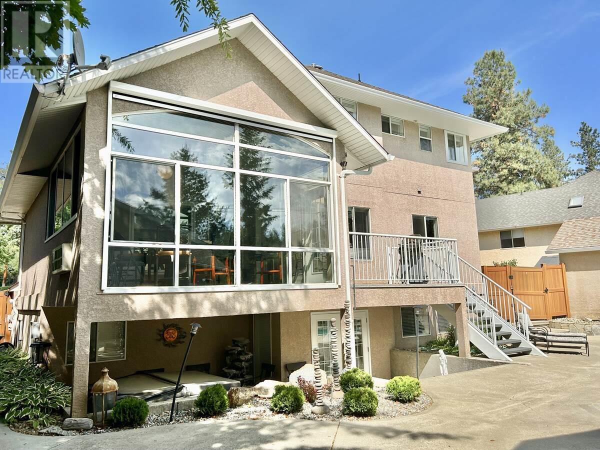 3911 Lakevale Place, Kelowna, British Columbia  V1W 3Z5 - Photo 3 - 10319591