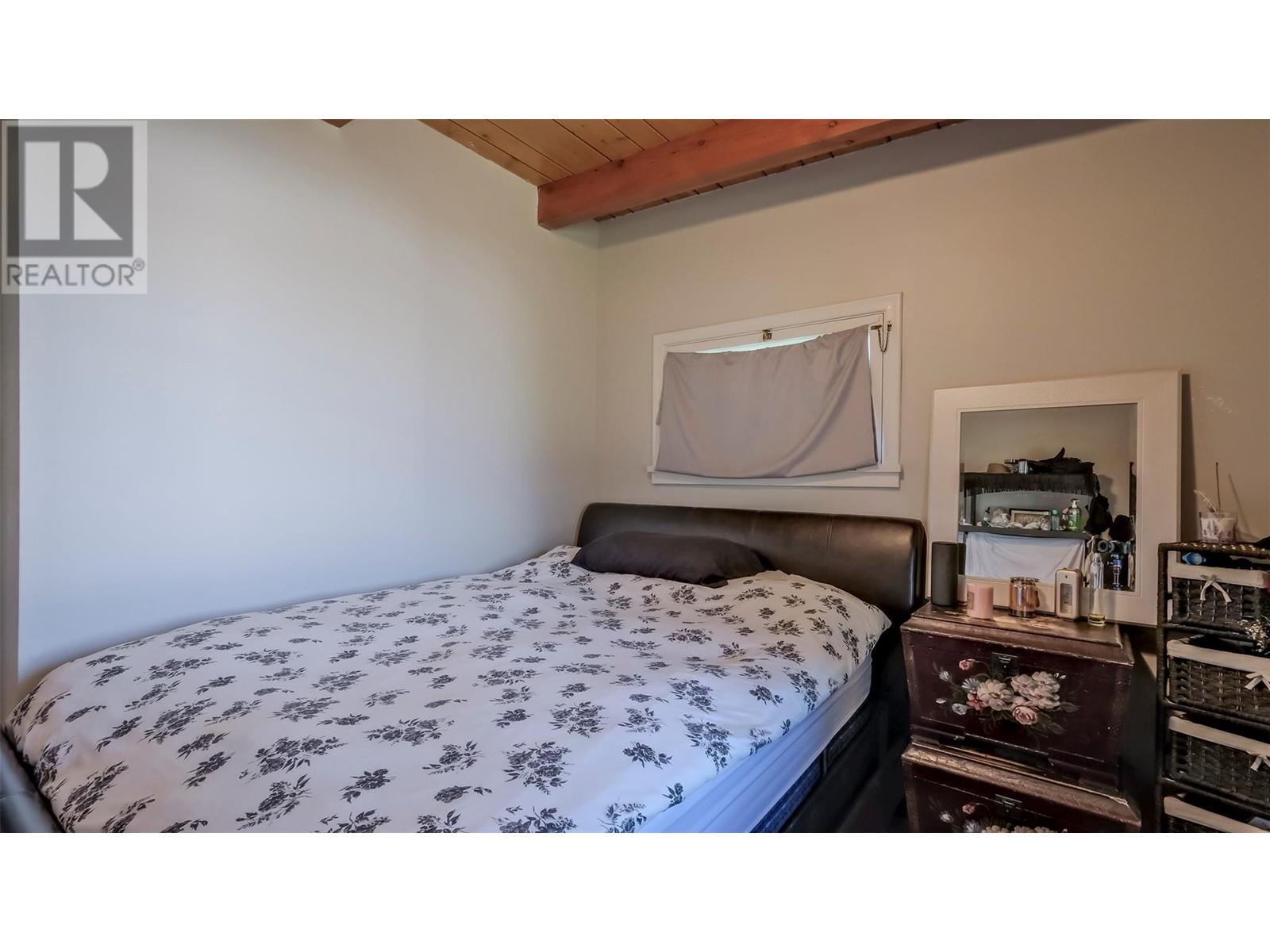 701 Ross Avenue, Penticton, British Columbia  V2A 3A5 - Photo 11 - 10319629