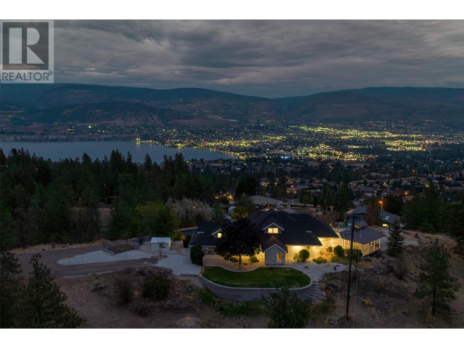 2632 Forsyth Drive, Penticton, British Columbia  V2A 8Y9 - Photo 48 - 10319767