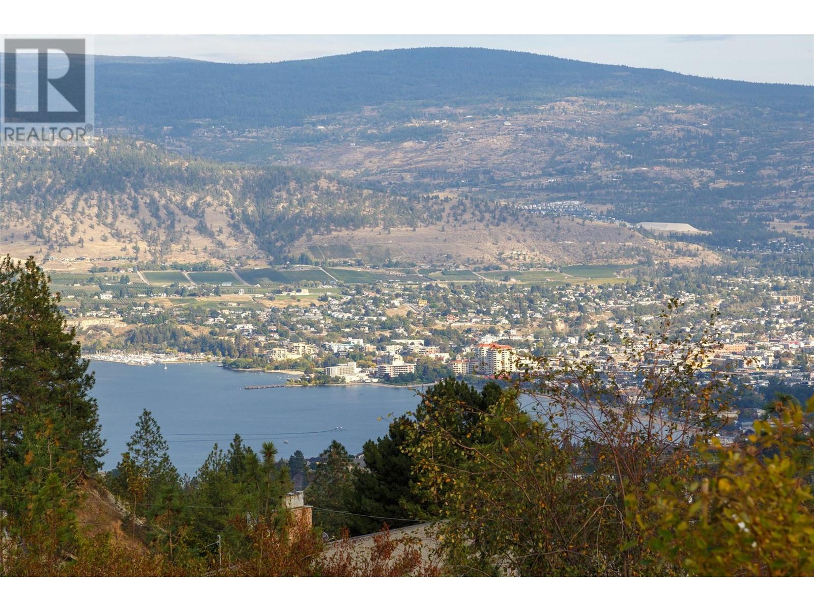 2632 Forsyth Drive, Penticton, British Columbia  V2A 8Y9 - Photo 50 - 10319767