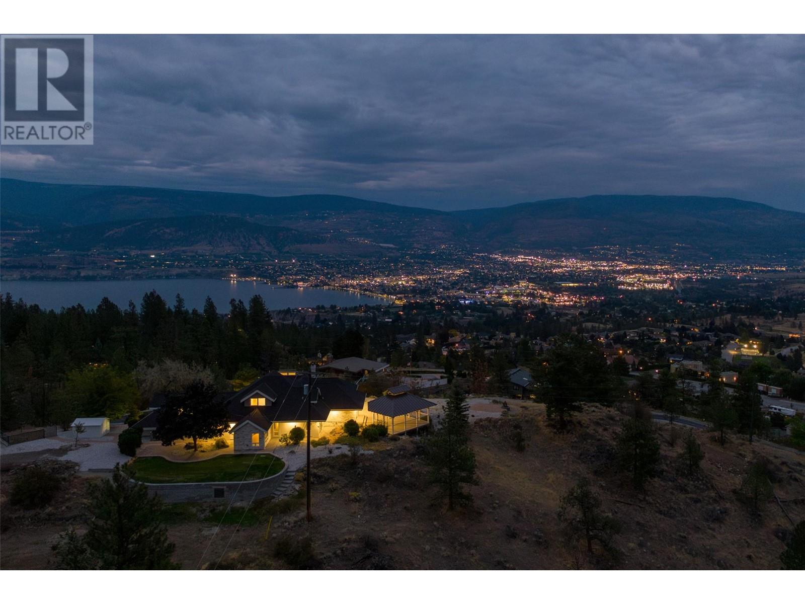 2632 Forsyth Drive, Penticton, British Columbia  V2A 8Y9 - Photo 53 - 10319767